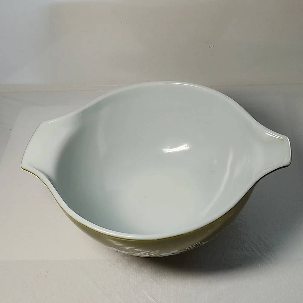 Vintage Pyrex primary Avocado color Cinderella nesting mixing bowl 444-4qt … - Picture 7 of 10